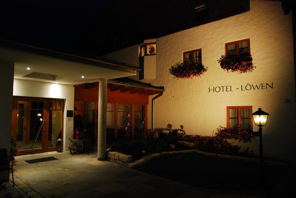 Hotel Zum Goldenen Loewen Biberwier Esterno foto